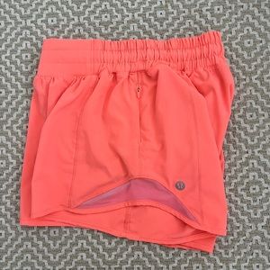Lululemon Hotty Hot shorts 2 Tall